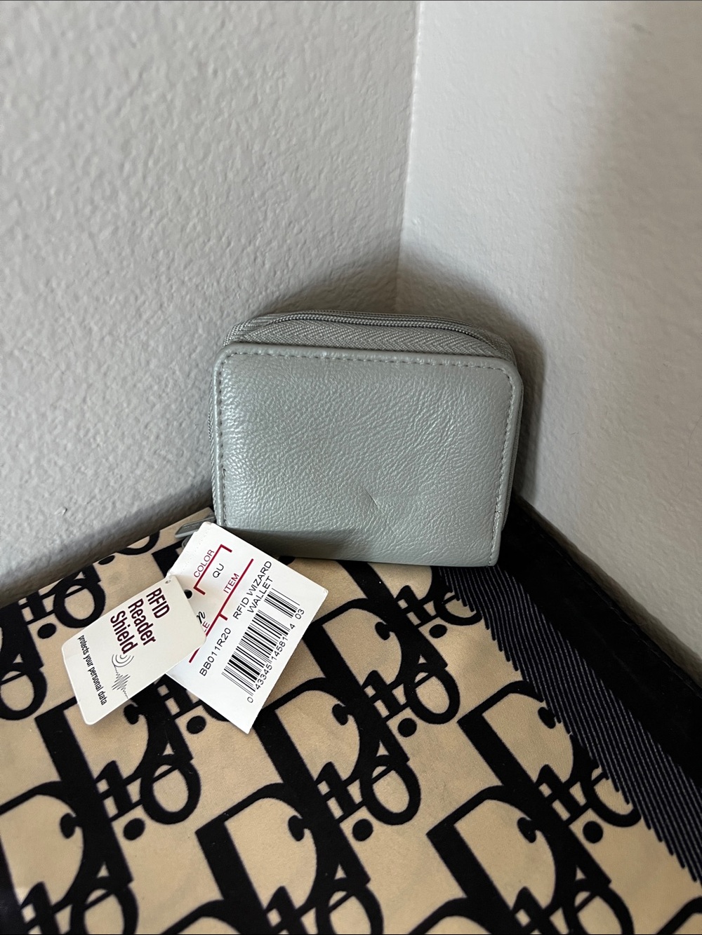 Wallet.